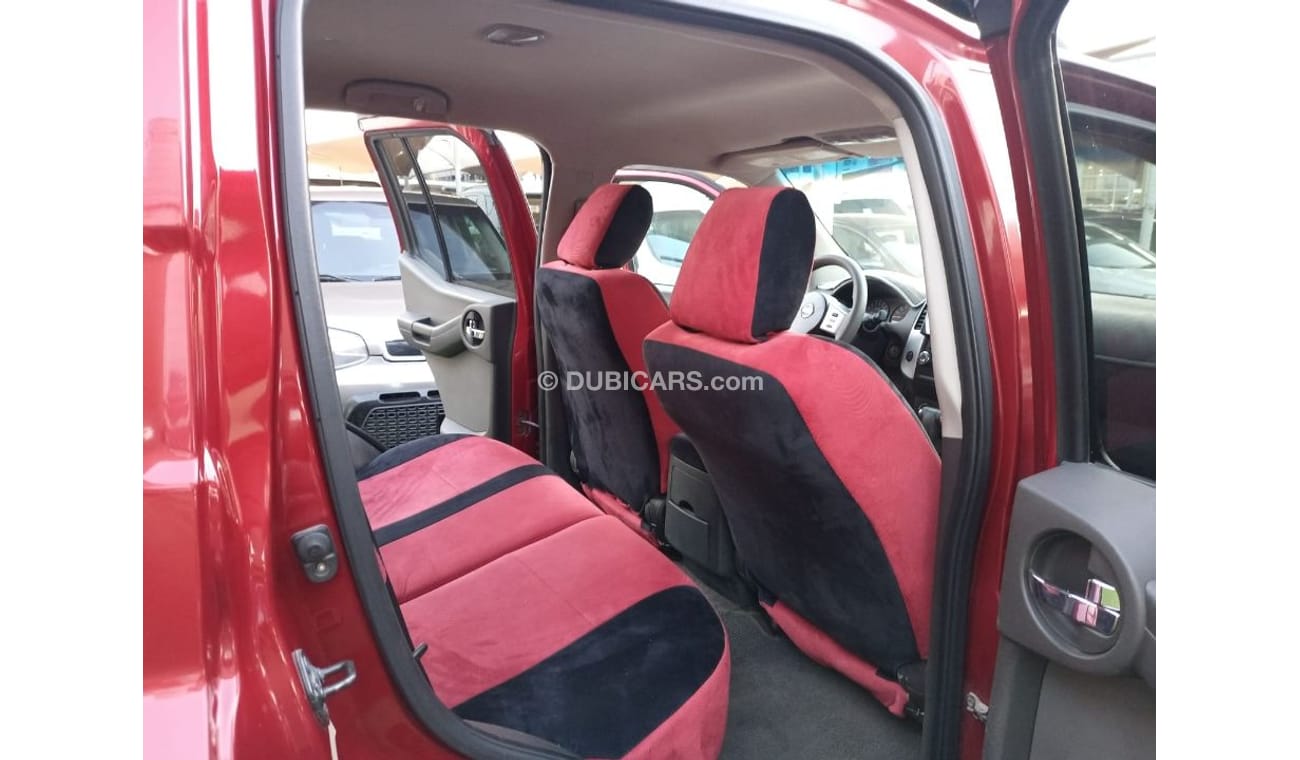 Nissan X Terra 2011 model Forel, Android screen, sensor wheels, in excellent condition, you do not need any expense
