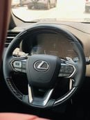 لكزس LX 700h Signature