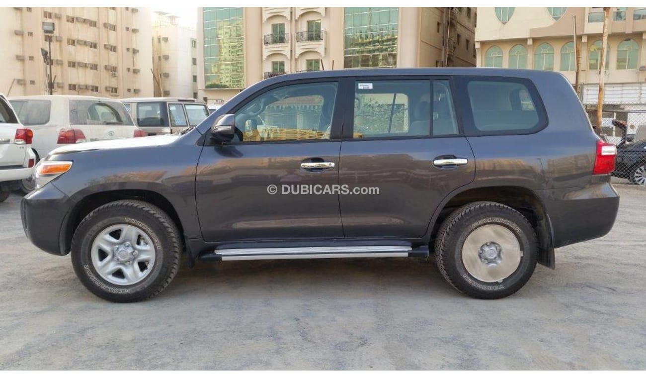 Toyota Land Cruiser G9, 4.5L Diesel, Manual, Transmission,  RR Difflock