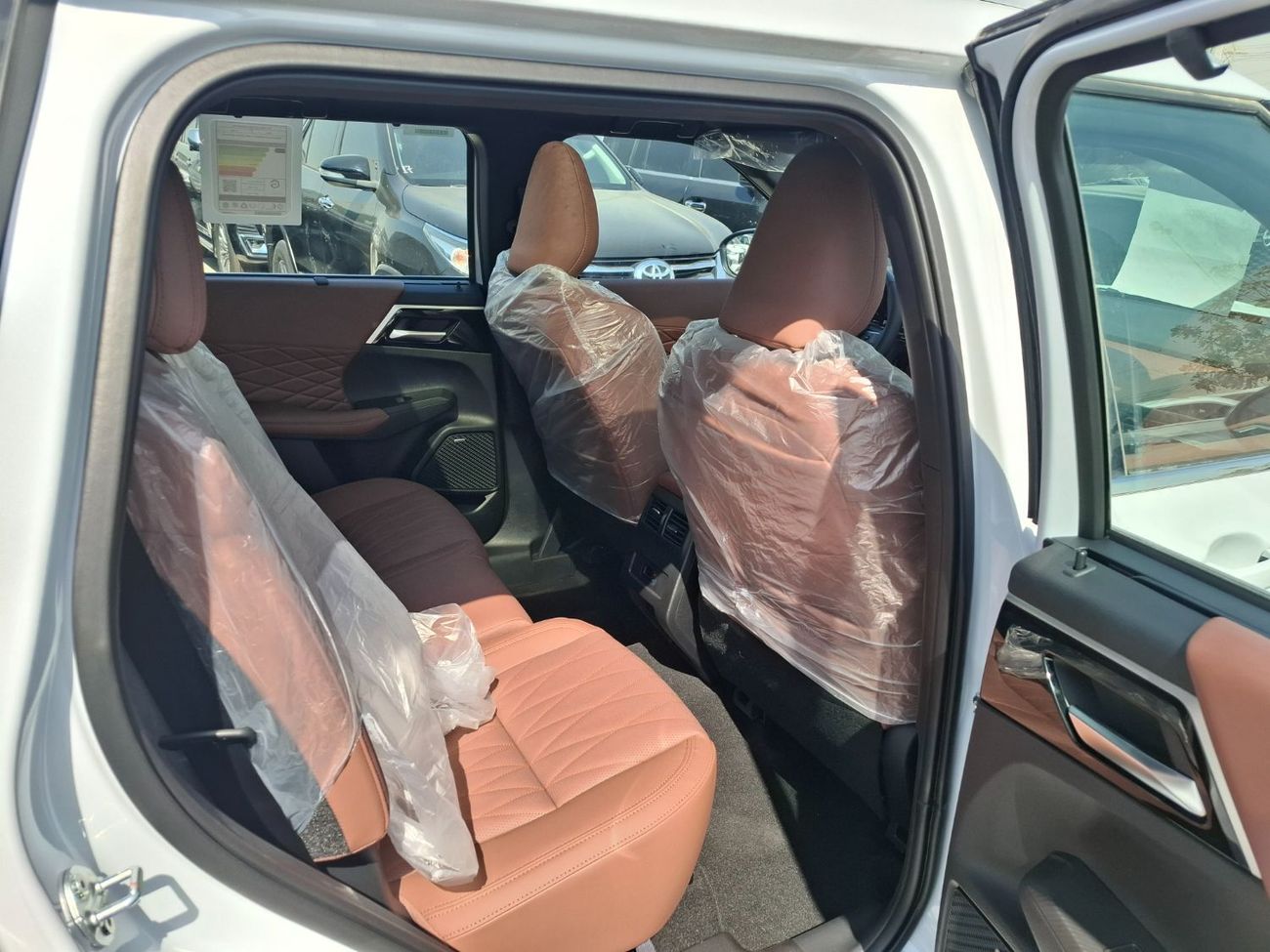 Mitsubishi Outlander Outlander P Line 2.5L 2026 White Petrol (Export Only)