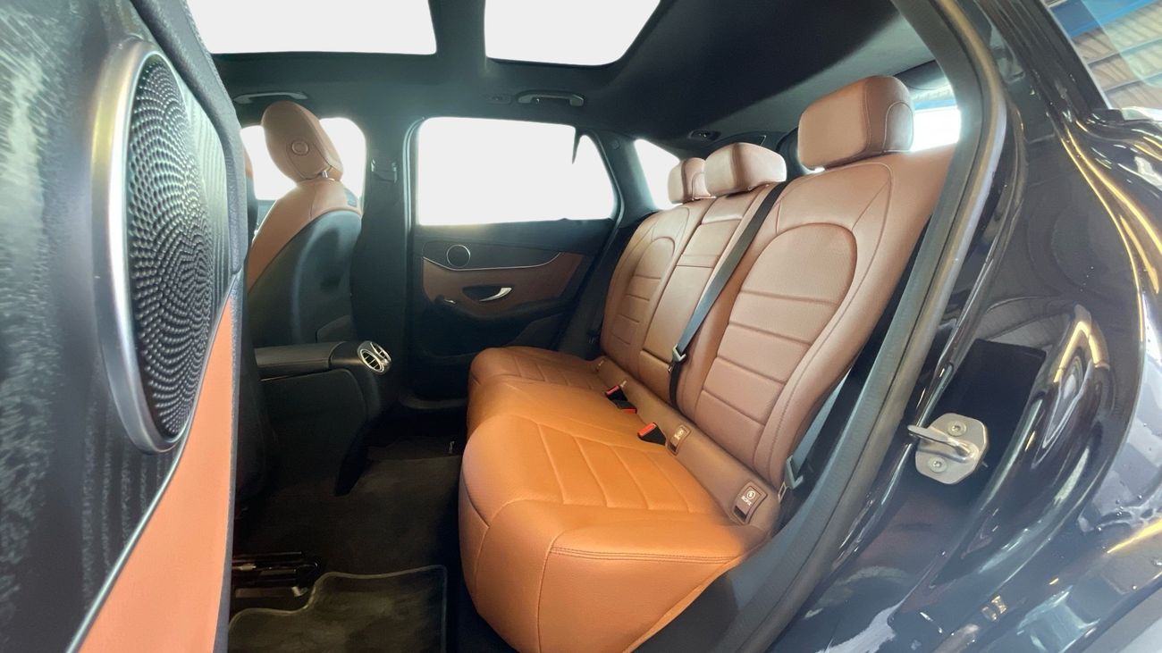 مرسيدس بنز GLC 200 Premium | شامل الضمان | 0 ﺪﻔﻋﺓ ﺃﻮﻟﻯ