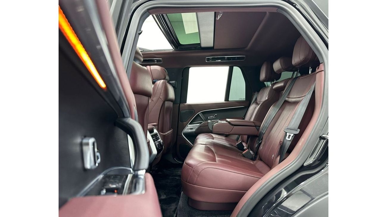 Land Rover Range Rover 2022 Range Rover Vogue P530 HSE Autobiography Kit,  2028 Range Rover Warranty + Service Pack, GCC