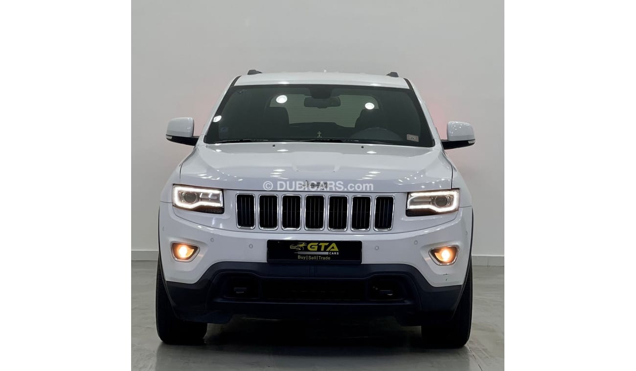 Jeep Grand Cherokee 2015 Jeep Grand Cherokee Laredo, Full Jeep Service History, Low Kms, GCC Specs