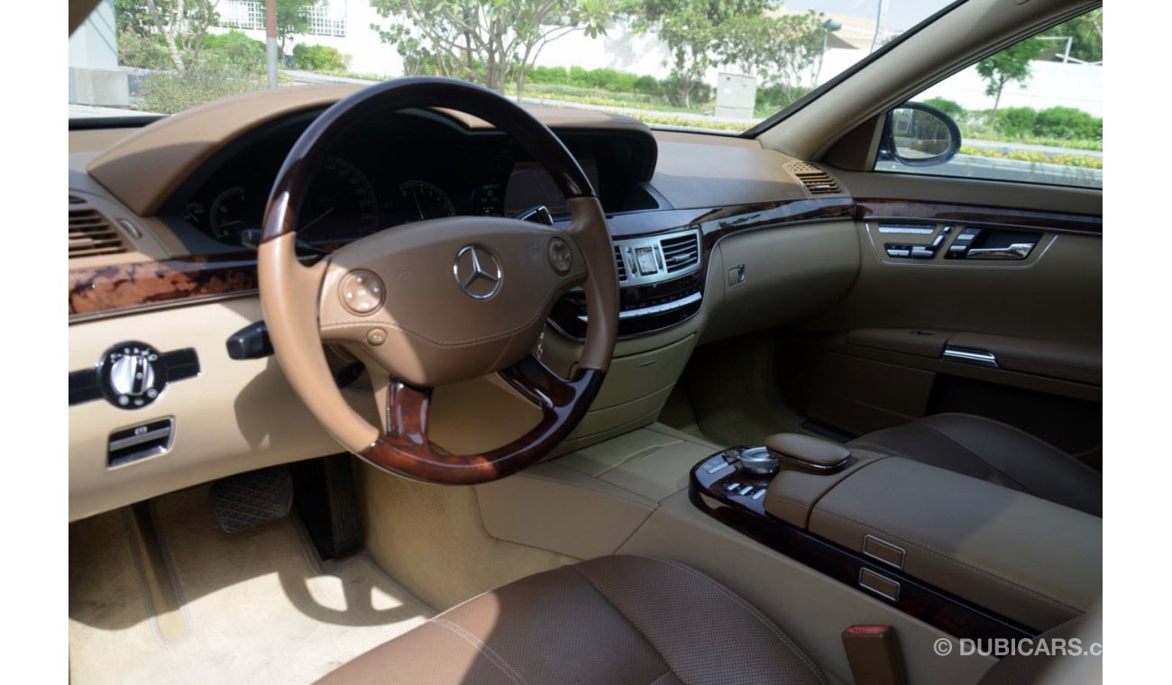 Mercedes-Benz S 350 Fully Loaded in Perfect Condition