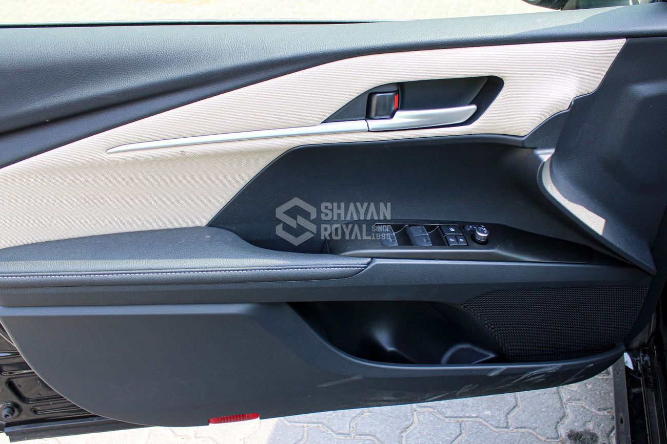 Toyota Camry LHD 2.5L HYBRID GLE-G FWD AT 2025MY