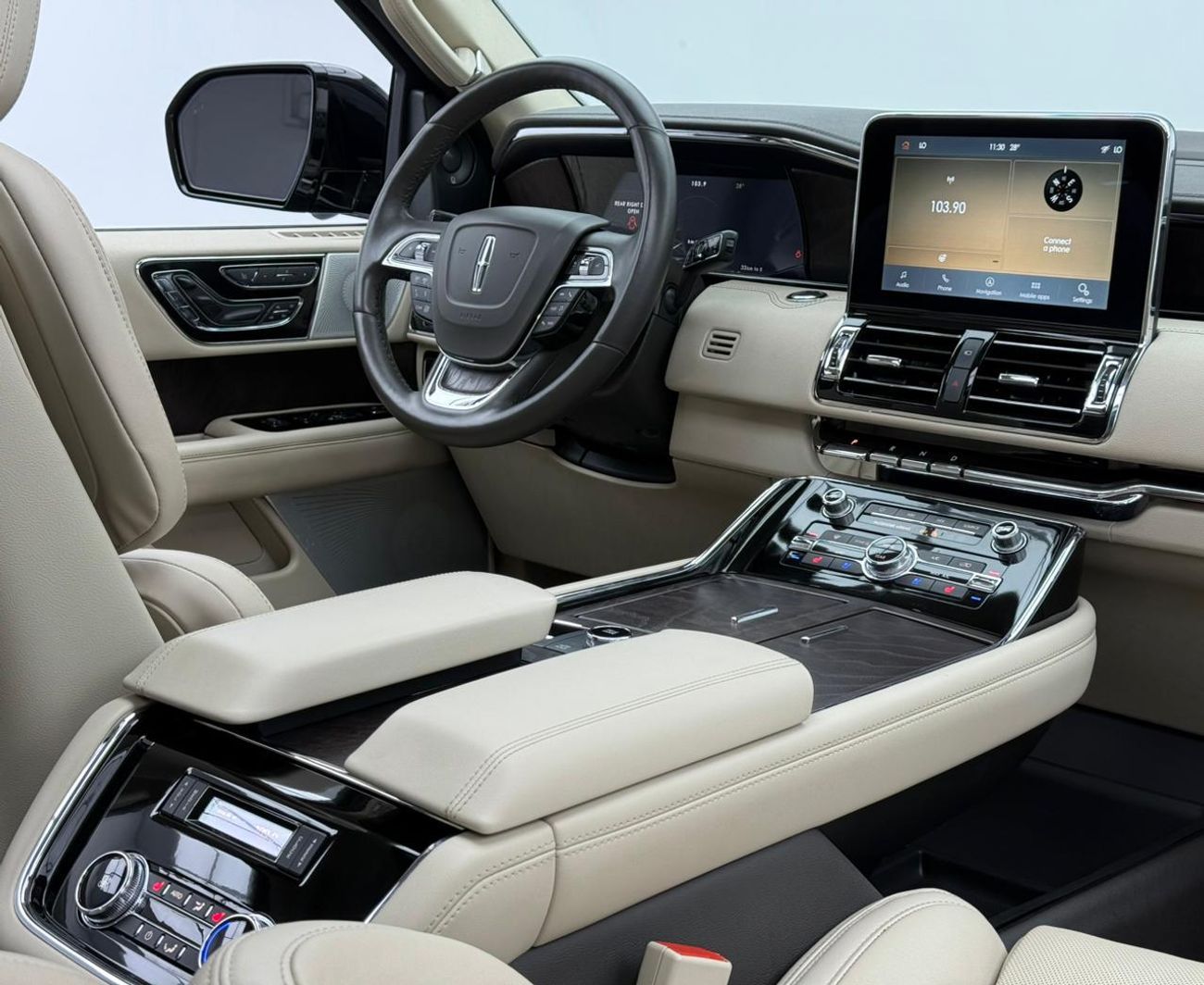 لينكولن نافيجاتور Presidential 3.5L 2021 Lincoln Navigator Presidential, 2026 Lincoln Warranty + Service Pack, Low Km,