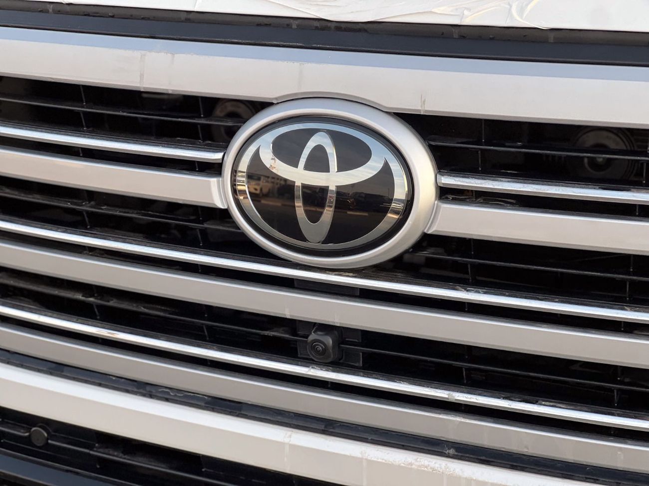 Toyota Land Cruiser 3.5T VXR Hybrid EXPORT PRICE - 2025 LC300 3.5L VXR Hybrid (Highest Spec - Oman)