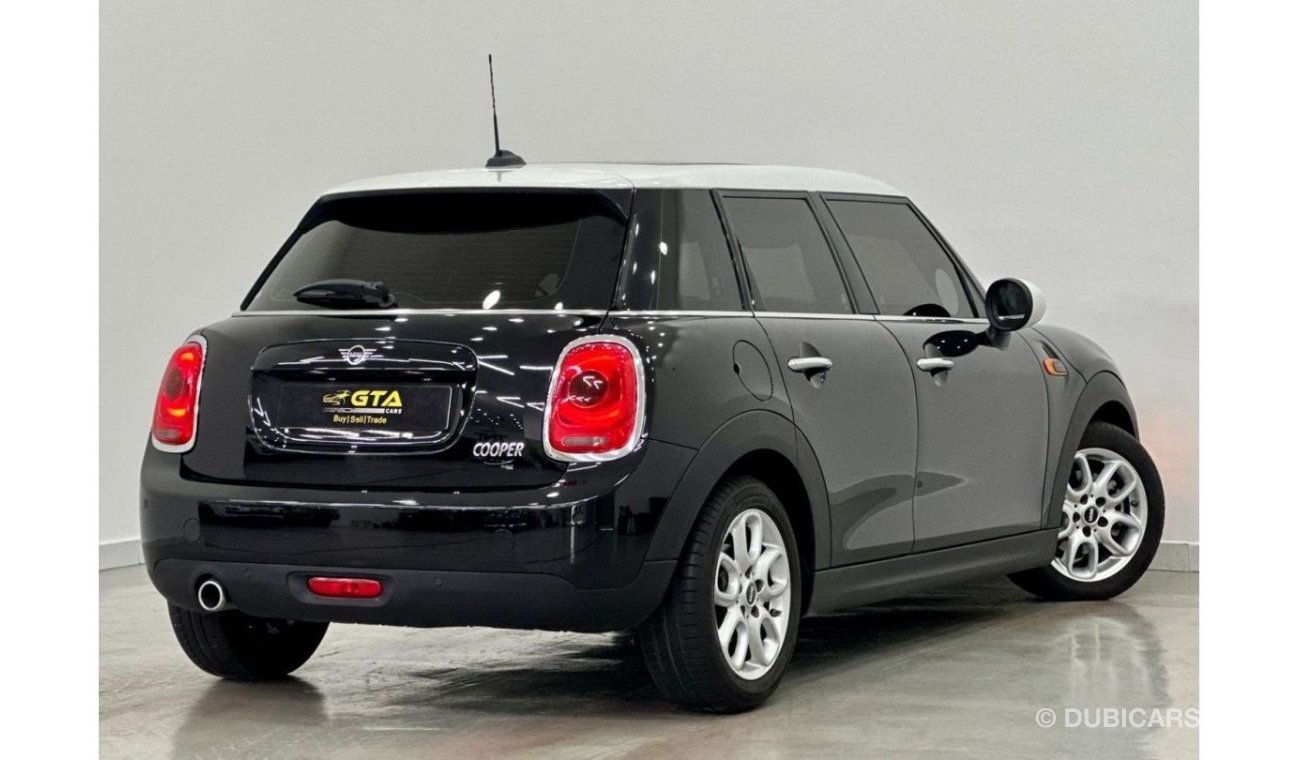 ميني كوبر 2019 Mini Cooper 4DR, Full Mini Service History, Warranty, GCC