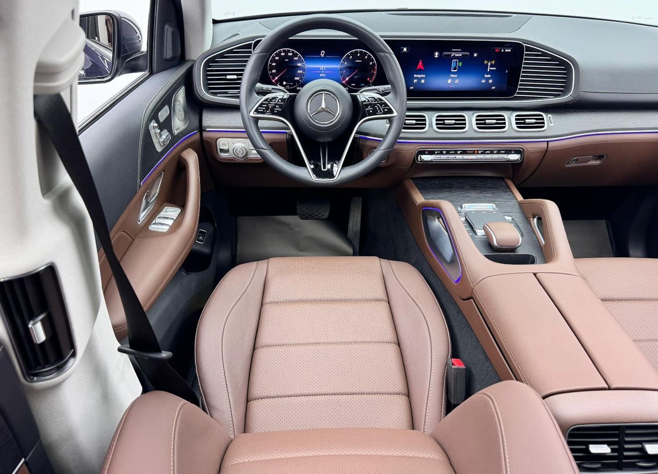 Mercedes-Benz GLE 450 4MATIC 2024 Mercedes Benz GLE450 AMG 4MATIC, 2028 Mercedes Warranty + Service Pack, Very Low Km, GCC