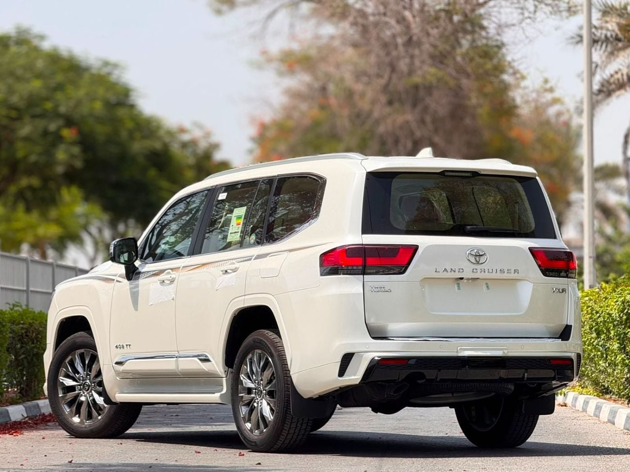 Toyota Land Cruiser VXR