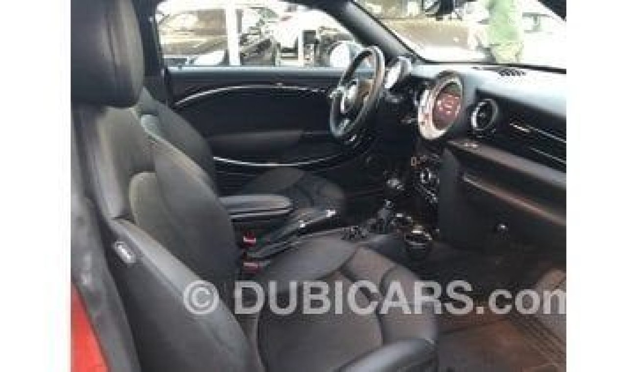 Mini Cooper Coupé 2014 model, excellent condition inside and out, full specifications, leather sea