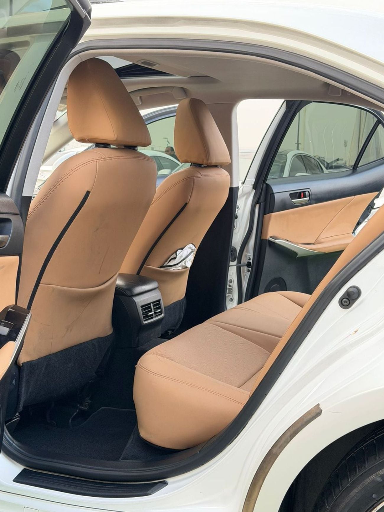 لكزس IS 300 فل اوبشن فتحه سقف