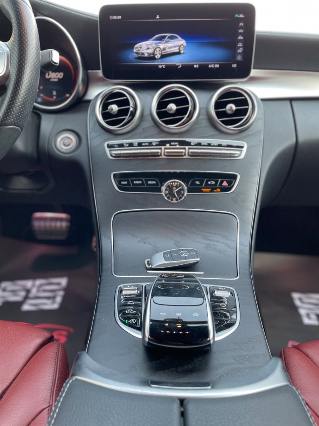 Mercedes-Benz C 200 Premium