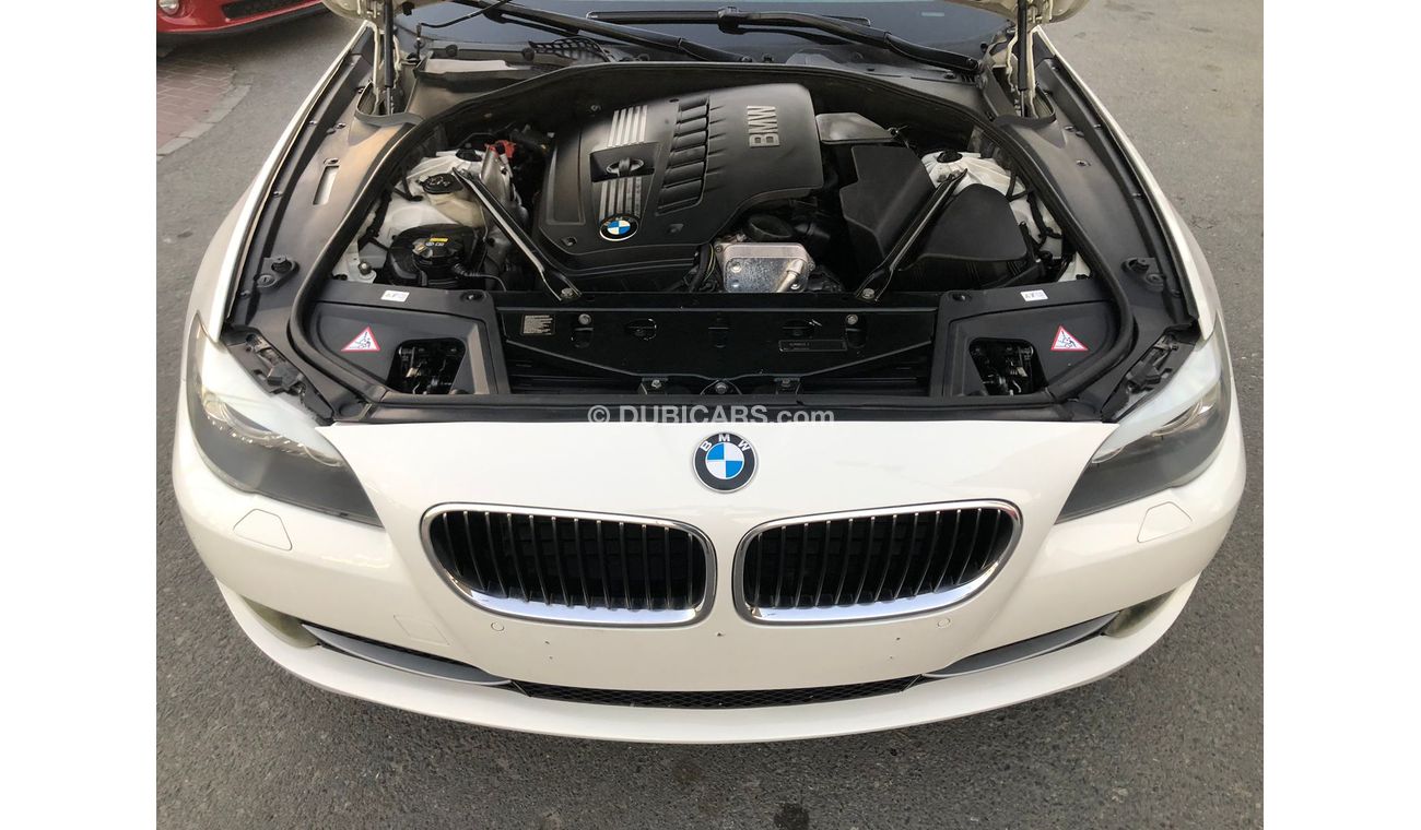 BMW 523i BMW 523_Gcc_2012_Excellent_Condition _Full option