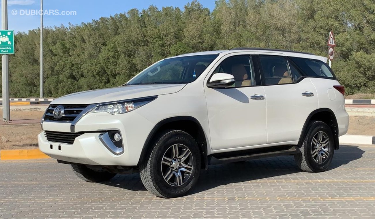 Toyota Fortuner Toyota Fortuner 4x4 2017 Ref# 439