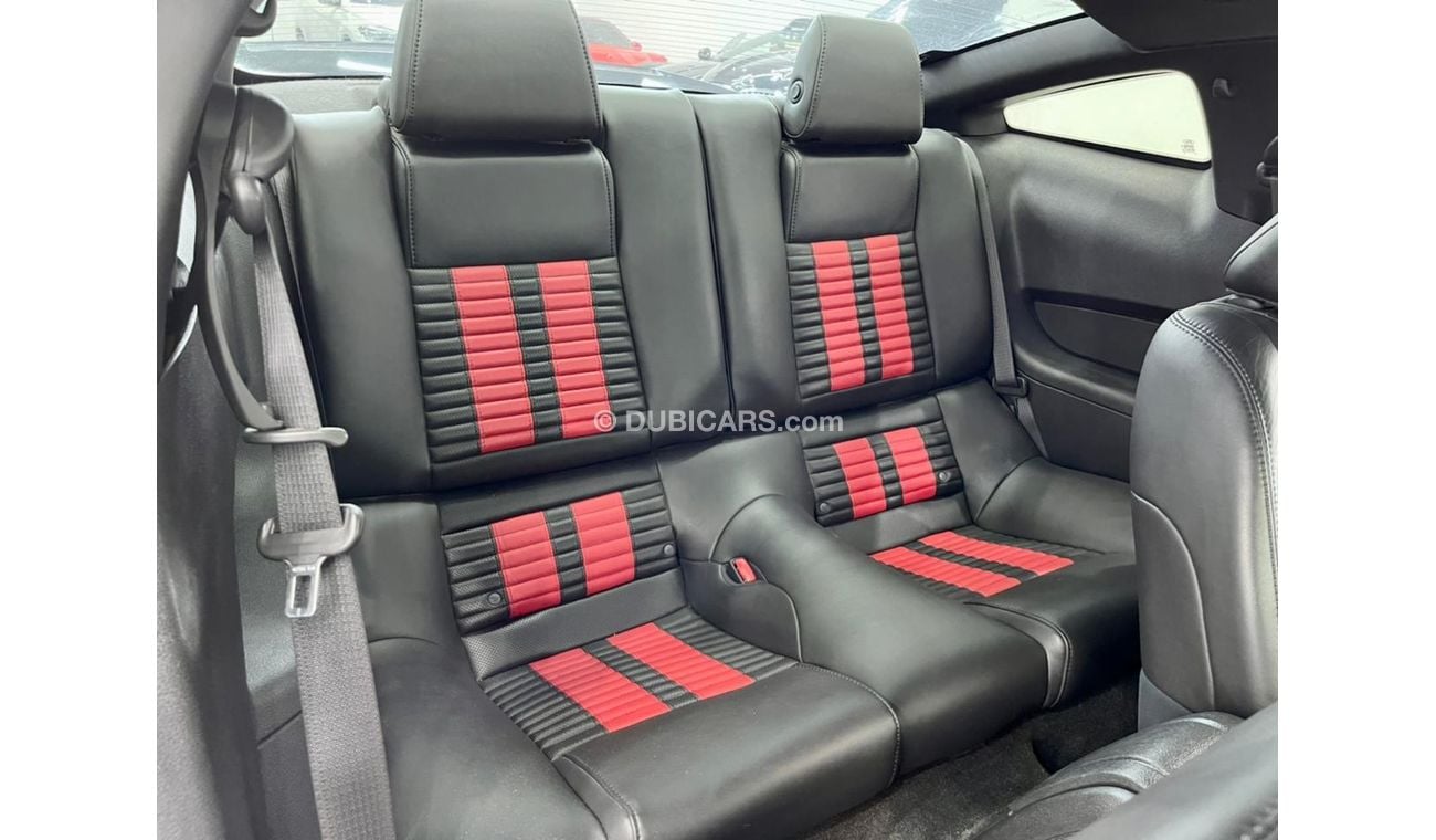 Ford Mustang 2011 Ford Mustang Shelby GT500, Warranty, Service History, Low KMs