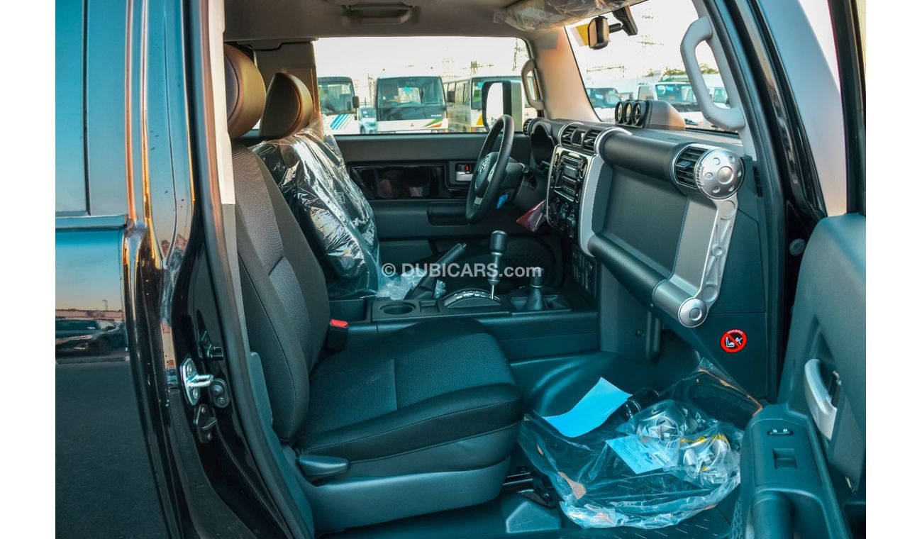 تويوتا إف جي كروزر TOYOTA FJ CRUISER 4.0L SUV 2022 | AVAILABLE FOR EXPORT