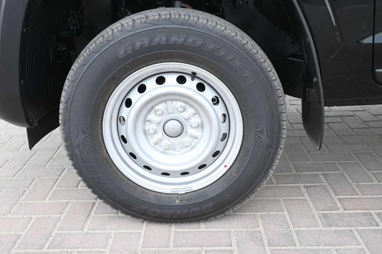 Mitsubishi L200 MITSUBISHI L200 2.4L GL PETROL DCABIN 4X4 5M/T MODEL 2026 BRAND NEW  [SILVER /W/ G / B ]