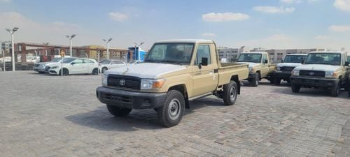 تويوتا لاند كروزر بيك آب TOYOTA	 Land Cruiser PICKUP S/C 4.2L DSL   WITH DIFF LOCK  	 		   2023