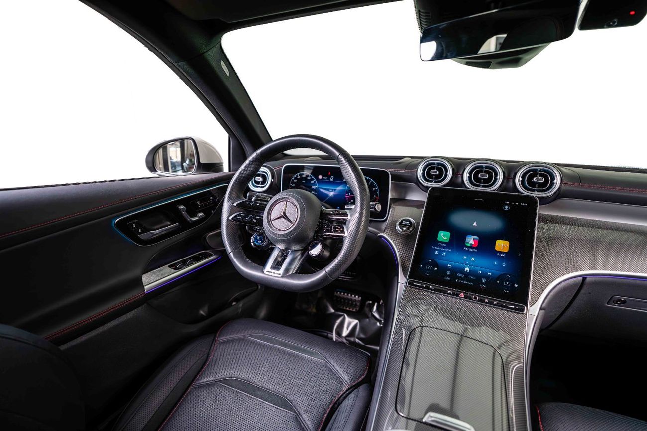 مرسيدس بنز GLC 43 AMG 4 MATIC-Night Package-Red Seat Belts-High Specifications