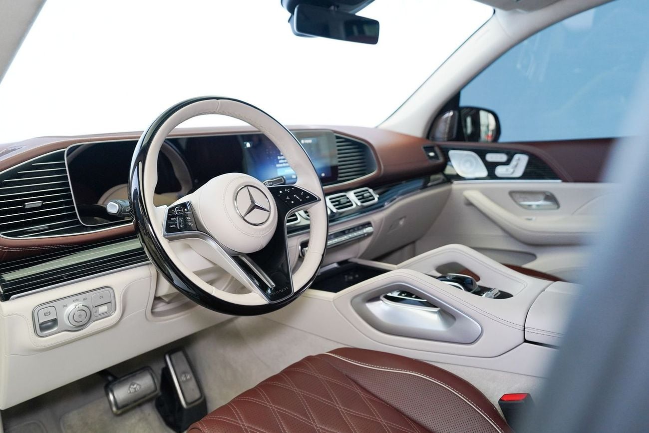 مرسيدس مايباخ gls600 مايباخ FACELIFT