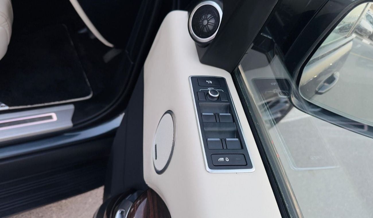 Land Rover Range Rover PREMIUM BEIGE INTERIOR | RHD | 4.4L DIESEL ENGINE | 2017 | 360° CAMERA | PANORAMIC ROOF