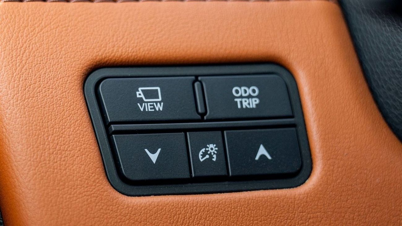 Lexus LX 600 LEXUS LX600 VIP 3.5P AT MY2024 – BLACK