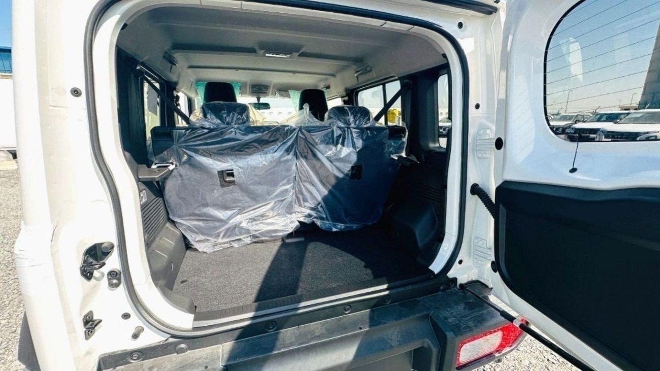 سوزوكي جيمني SUZUKI JIMNY GLX 1.5L MT 2025