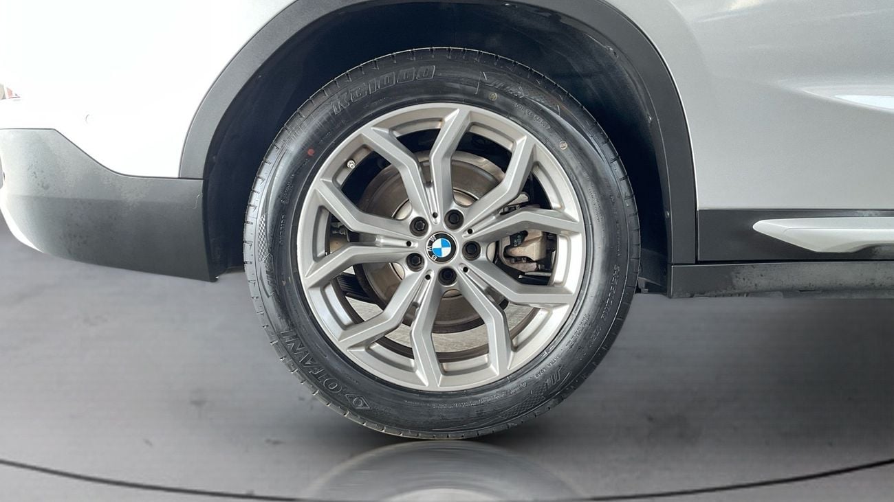بي أم دبليو X4 XDRIVE 30I M SPORT PACK | شامل الضمان | 0 ﺪﻔﻋﺓ ﺃﻮﻟﻯ