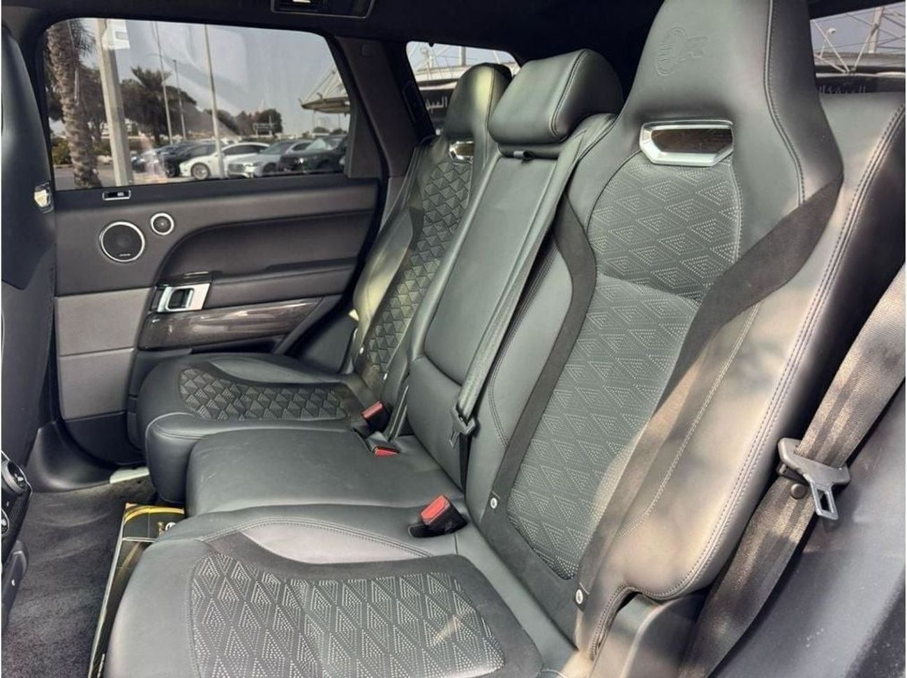 لاند روفر رينج روفر سبورت SVR 5.0L (575 HP) AWD GERMAN SPEC FULL SERVICE HISTORY