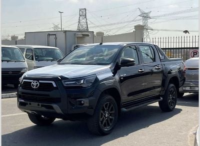 Toyota Hilux Toyota pickup Hilux, adventure.4.0L petrol engine LHD,2025 model ,brand new ,Gcc specs,4x4 , automat