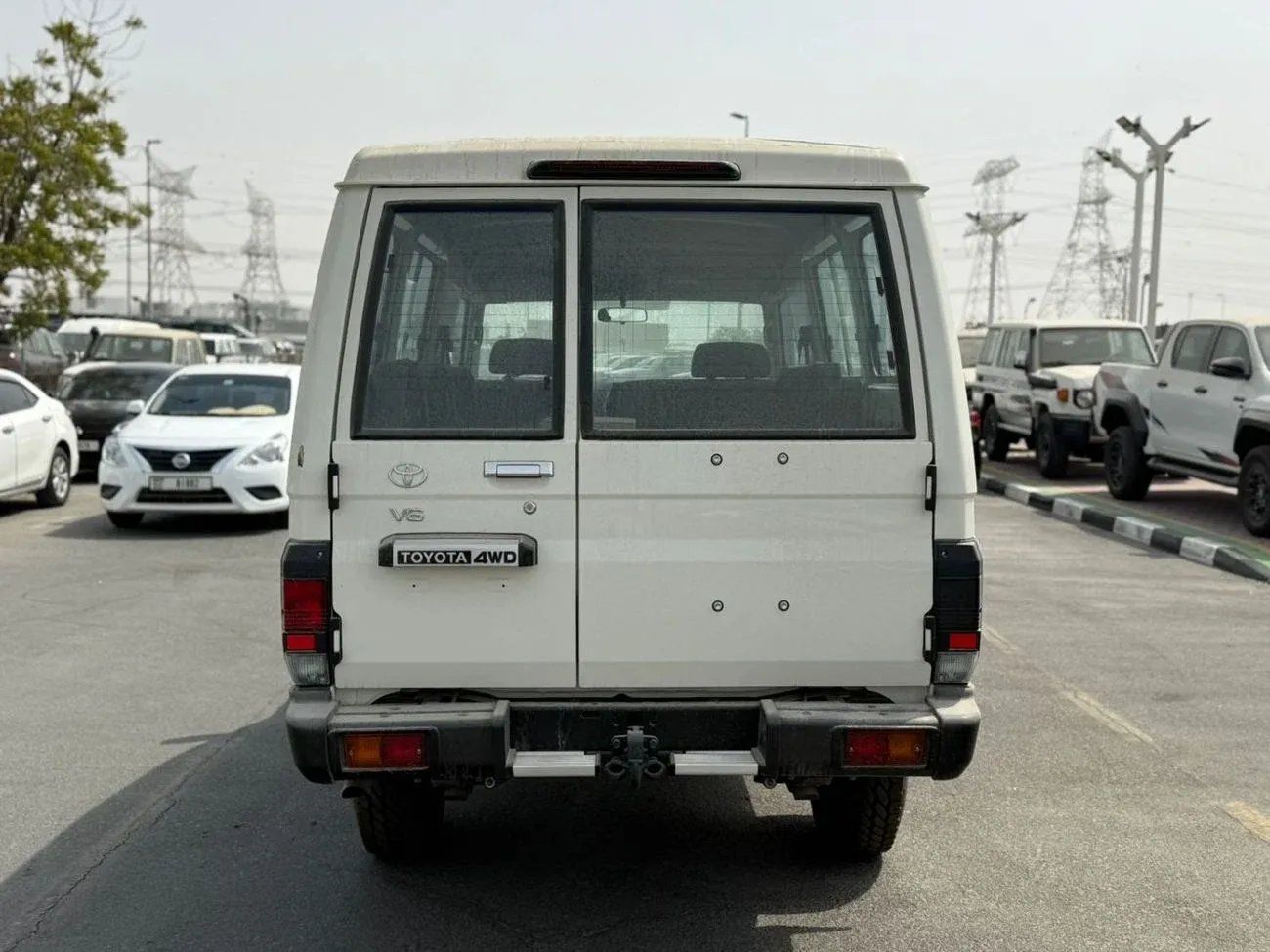 تويوتا لاند كروزر 70 TOYOTA LAND CRUISER LC78 4.0L 3-DOOR M/T MY 2025