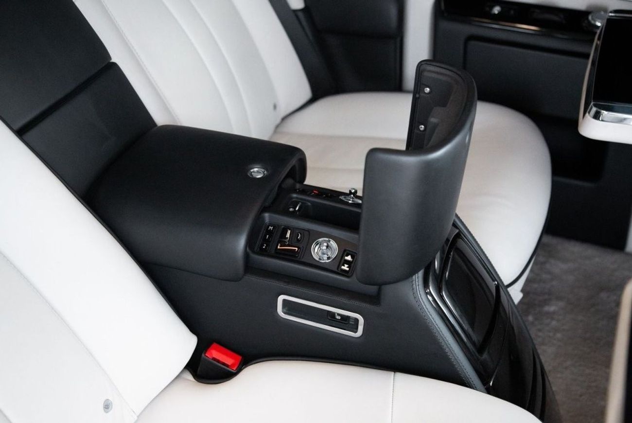 Rolls-Royce Phantom Std