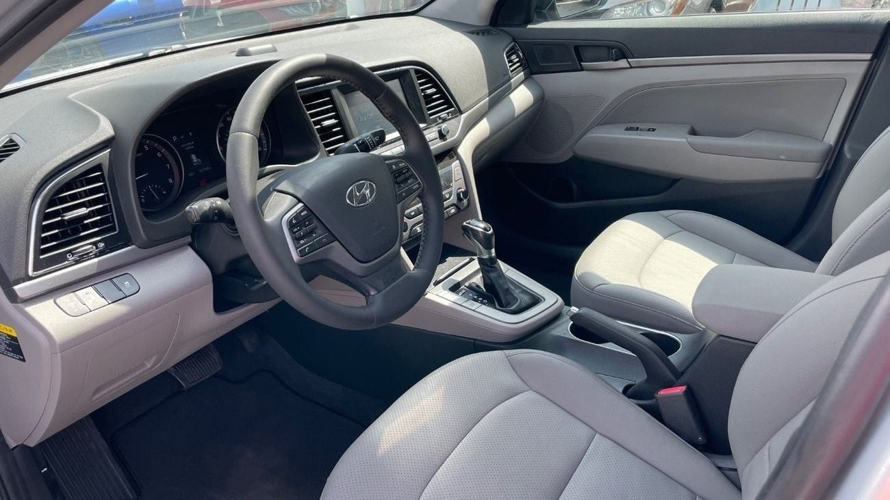 Hyundai Elantra GLS 2.0L Top