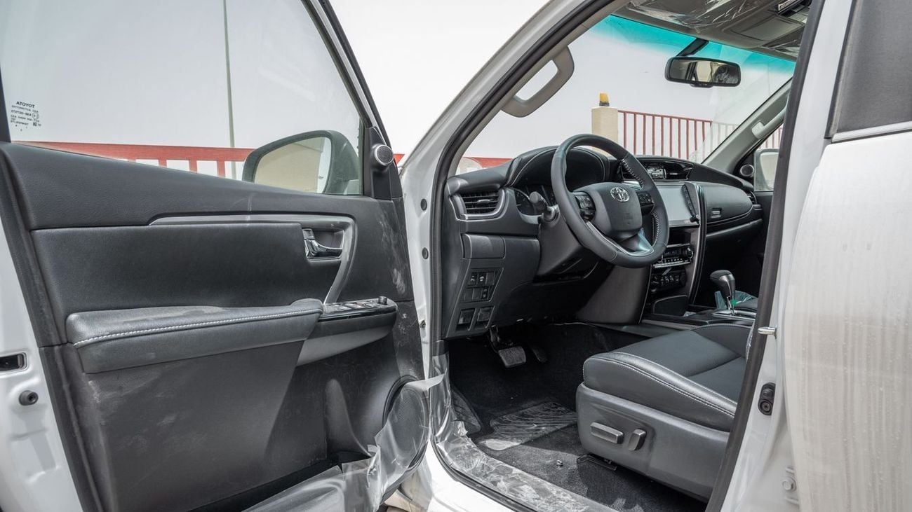 تويوتا فورتونر GXR TOYOTA FORTUNER 4.0 HIGH -2025YM