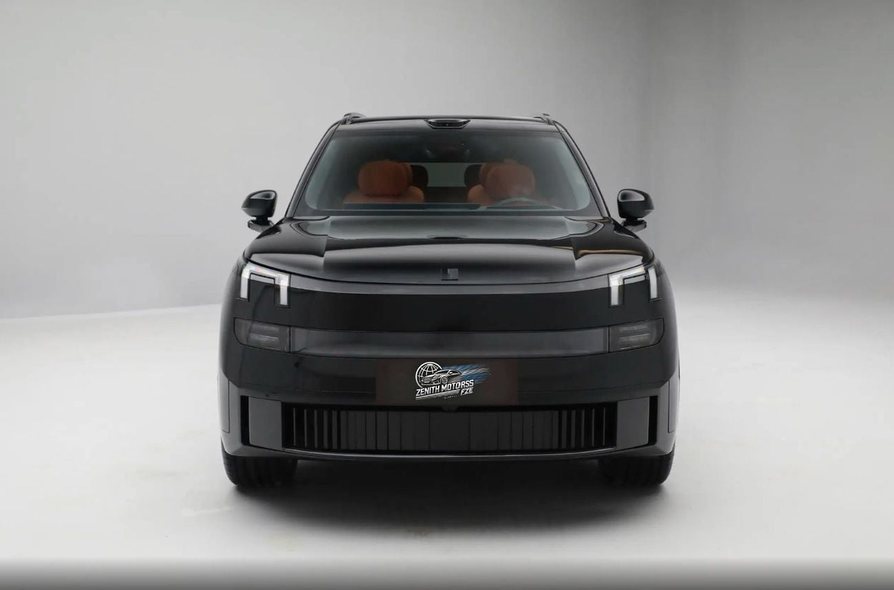 Lynk & Co 900 FLAGSHIP 2.0T