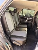 Toyota 4Runner SR5 premium 4WD  7 seater 2016