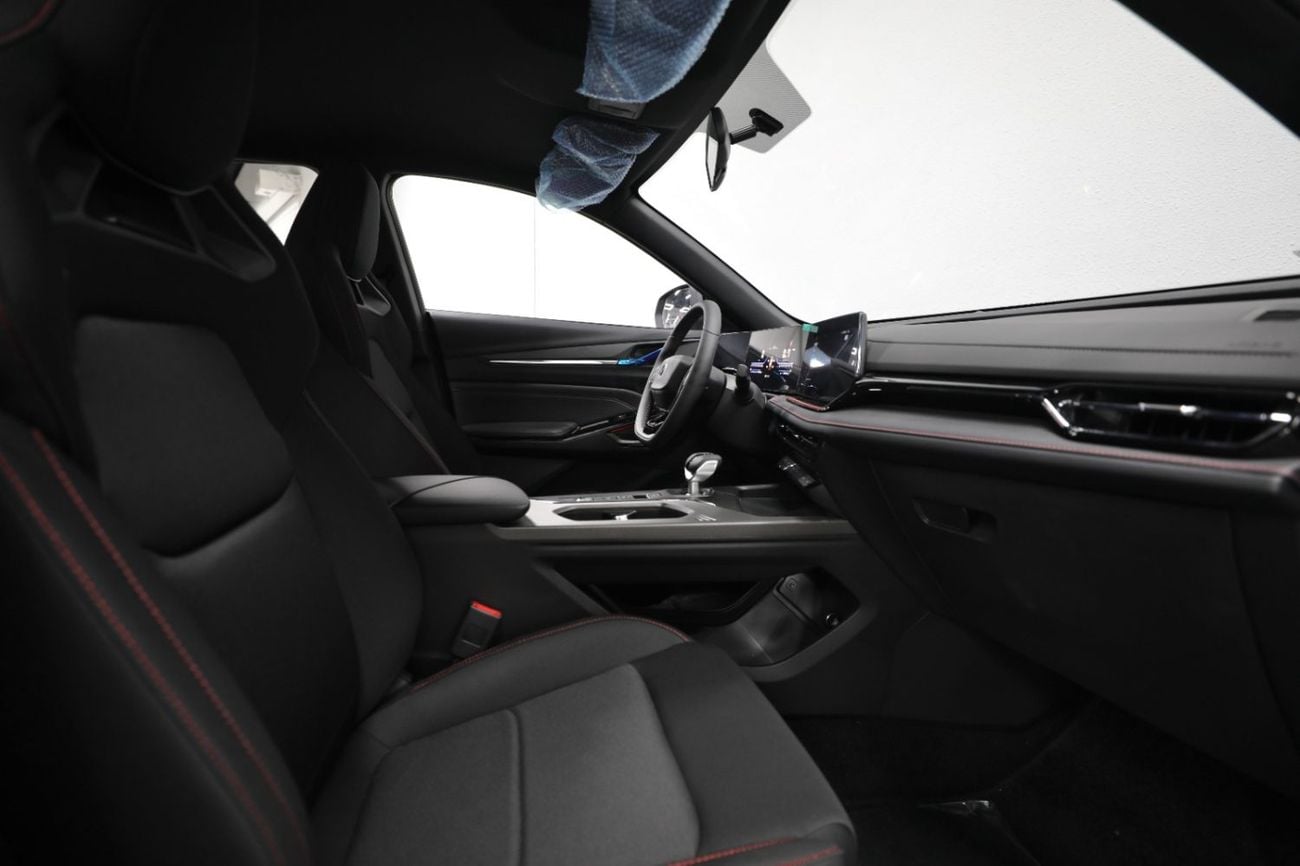 تشنجان x5 بلس X5 Plus | 1.5L | Brand new | 3 Years warranty | AED 1180 monthly with 0% Downpayment | Ref#X5Plus