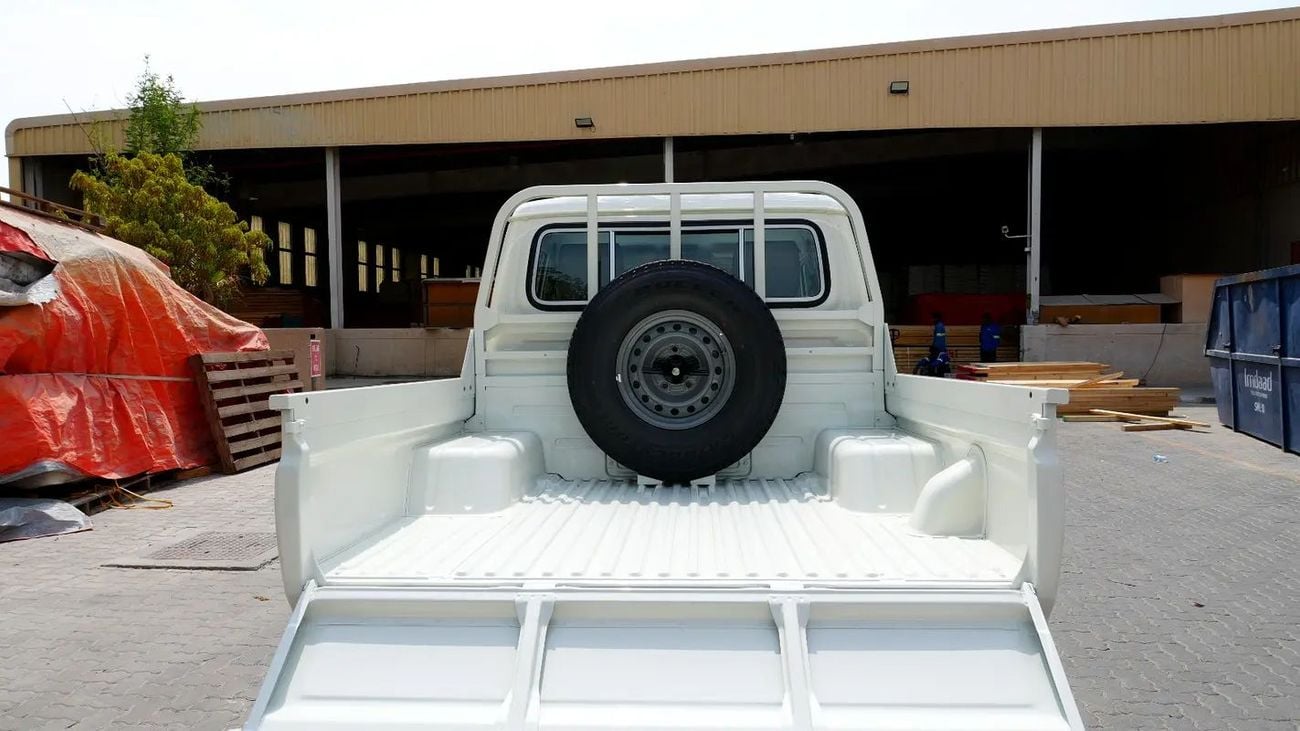 New Toyota Land Cruiser Pick Up 2026 Model Toyota Land Cruiser LC79 ...