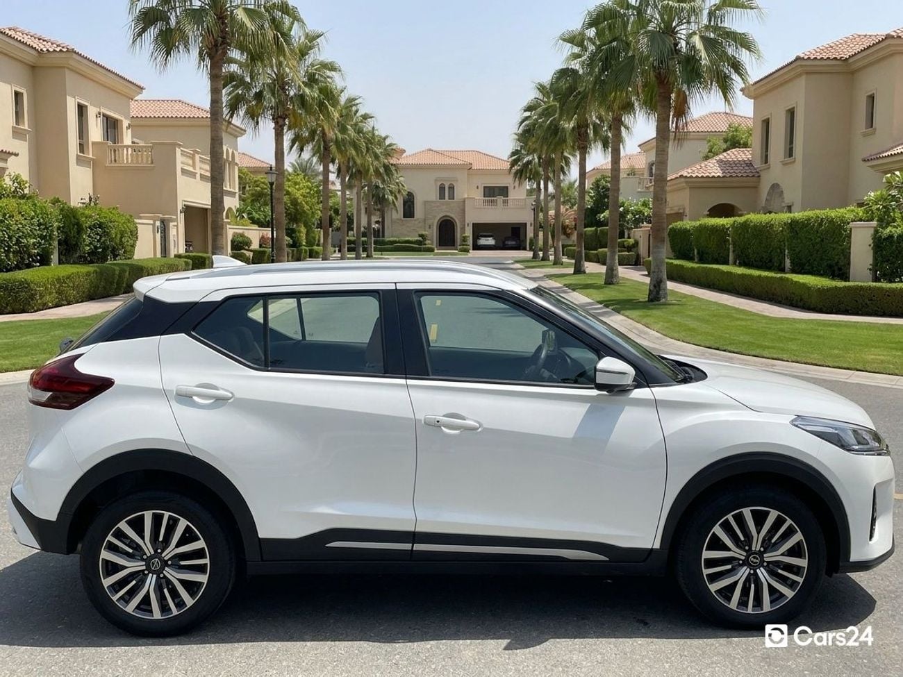 Nissan Kicks 1.6L 2024 | 0 DP | 873/Month | 30 Day Return | Service History