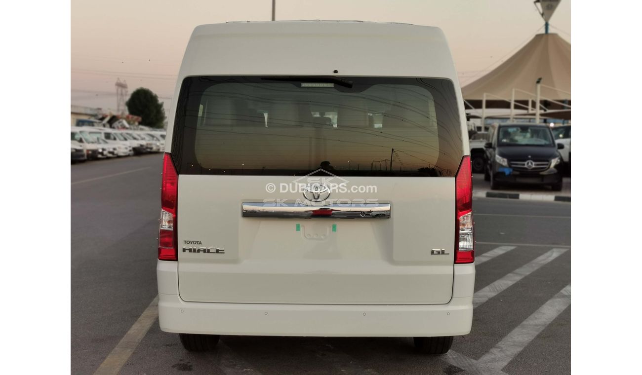 Toyota Hiace 2.8L Diesel, 16'' Rims, Manual Gear Box, Leather Seats, Front & Rear AC ( CODE # THHR03)
