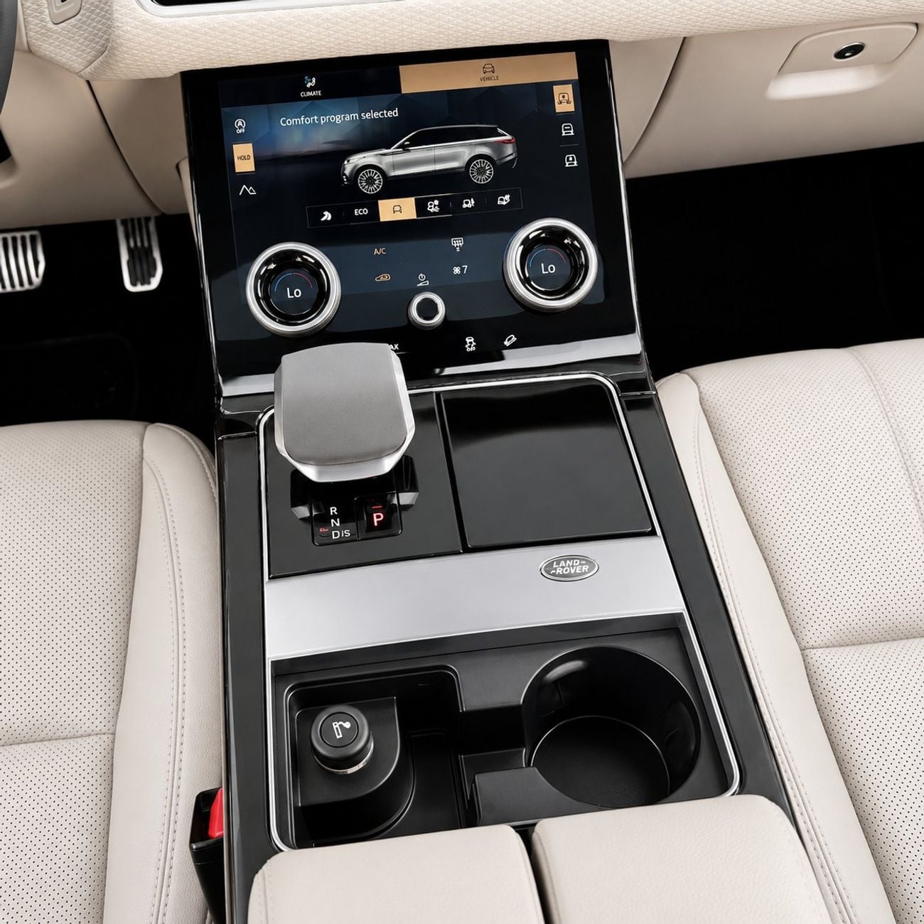 Land Rover Range Rover Velar R-DYNAMIC SE AED 2,299 P.M • 0% Downpayment • Range Rover Velar R-Dynamic SE • 1 Year Warranty