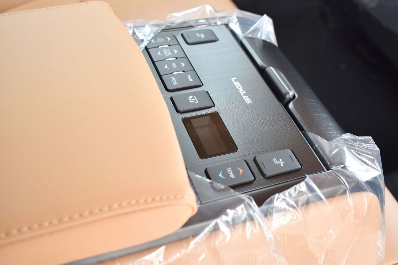 لكزس ES 350 2025 MODEL ES 350 3.5L  FULL ACC, GLASS ROOF (TILT&SLID)