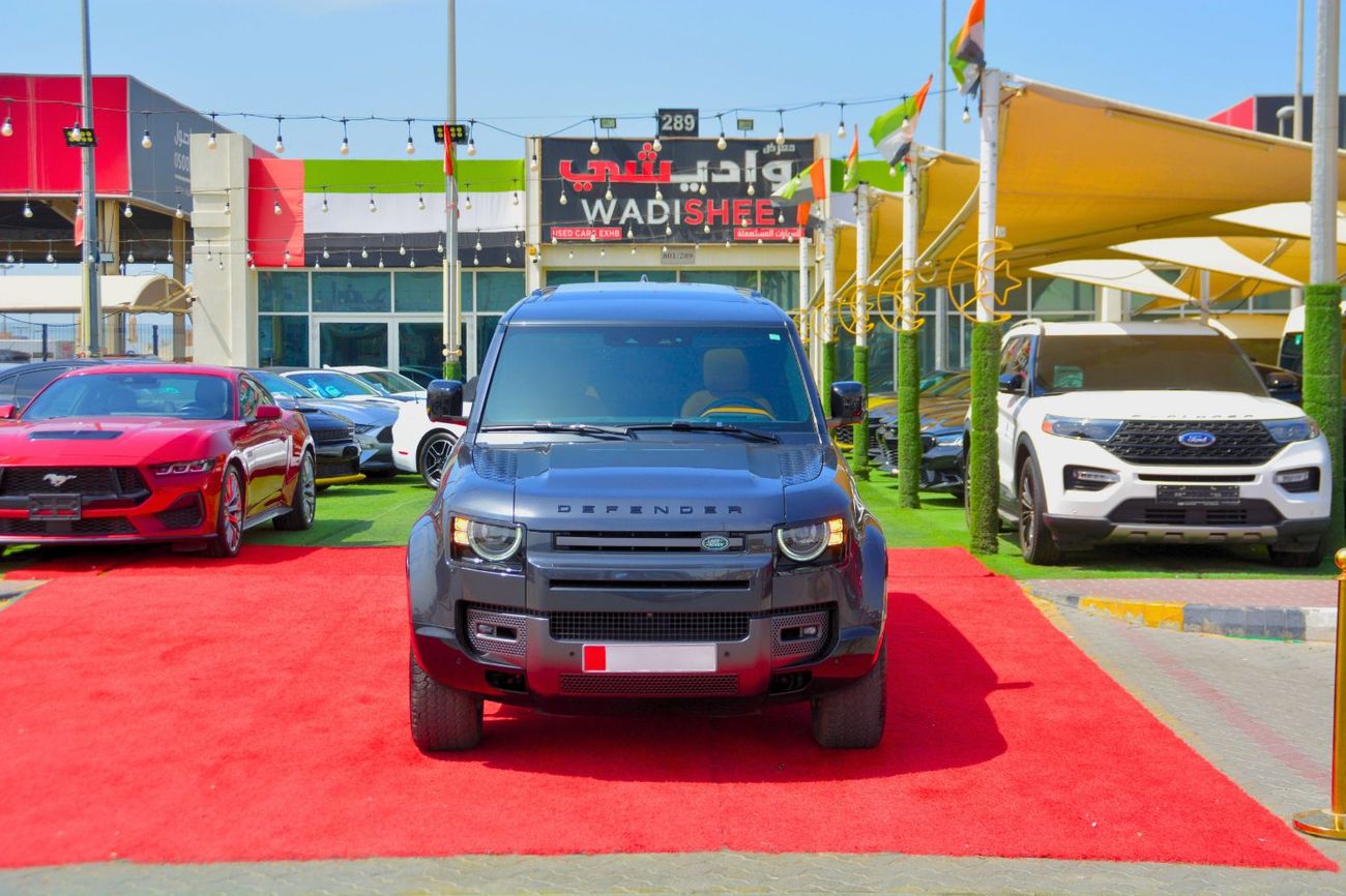 Land Rover Defender P400 90 X-Dynamic HSE 3.0L (5 Seater)