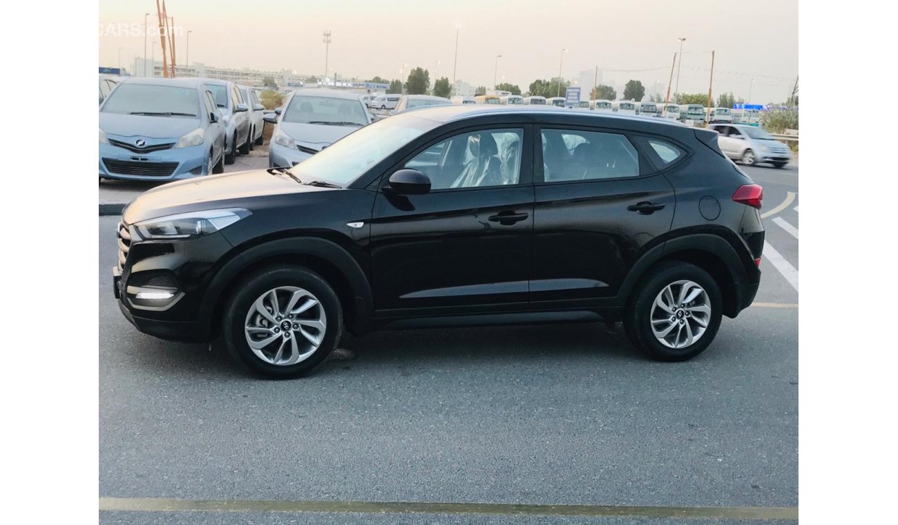 Hyundai Tucson DIESEL 2.0 L BLACK RIGHT HAND DRIVE (EXPORT ONLY)