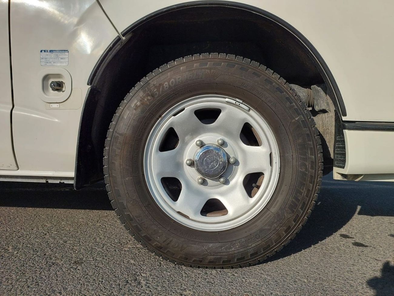 Toyota Hiace TOYOTA HIACE VAN RIGHT HAND DRIVE(PM14734)