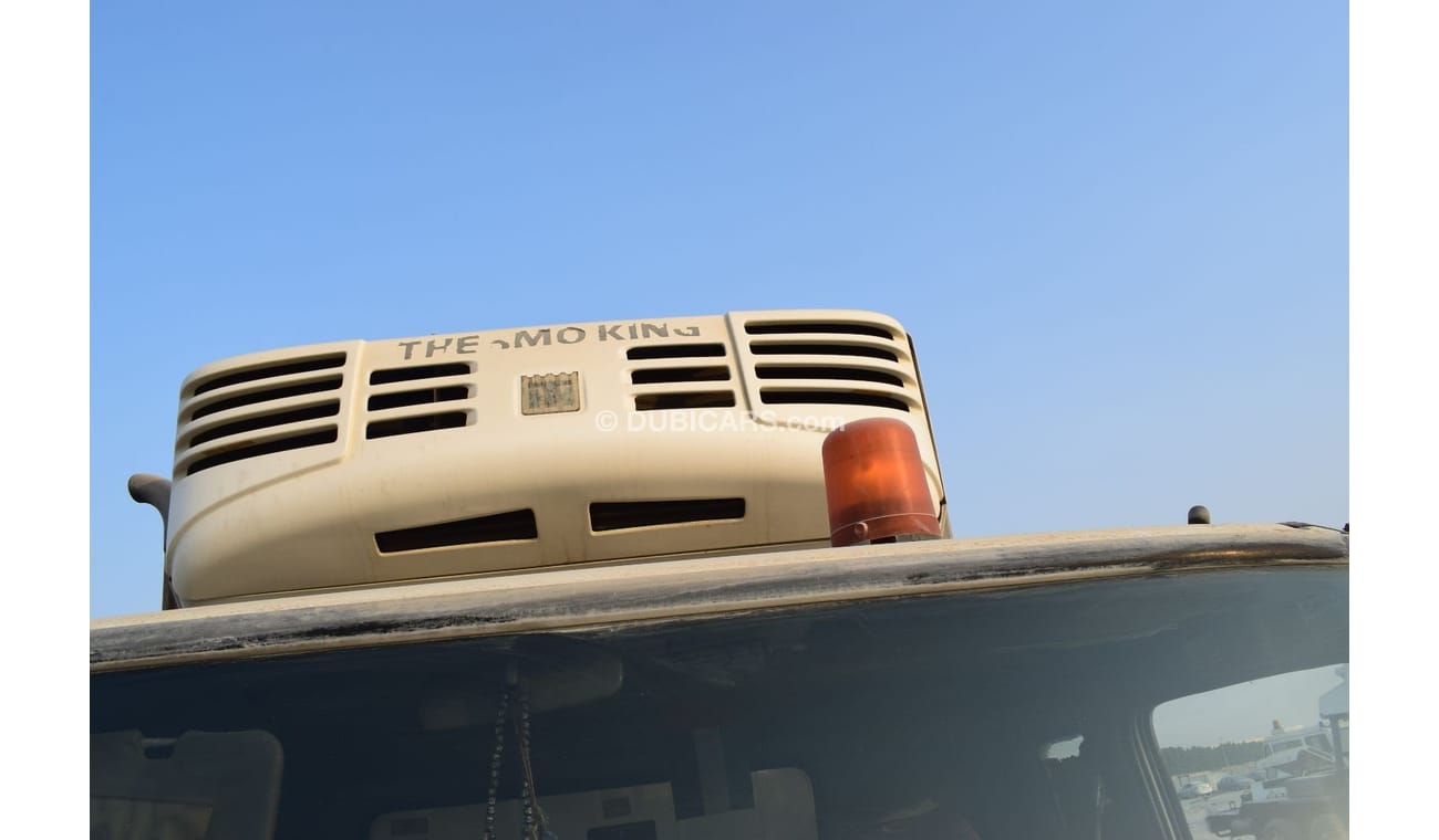 Isuzu FSR Isuzu FSR 7 ton chiller, Model:2007