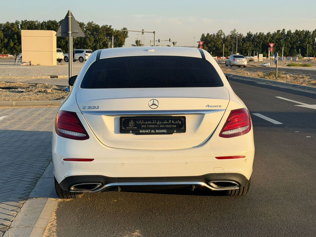 مرسيدس بنز E300 Premium 2.0L