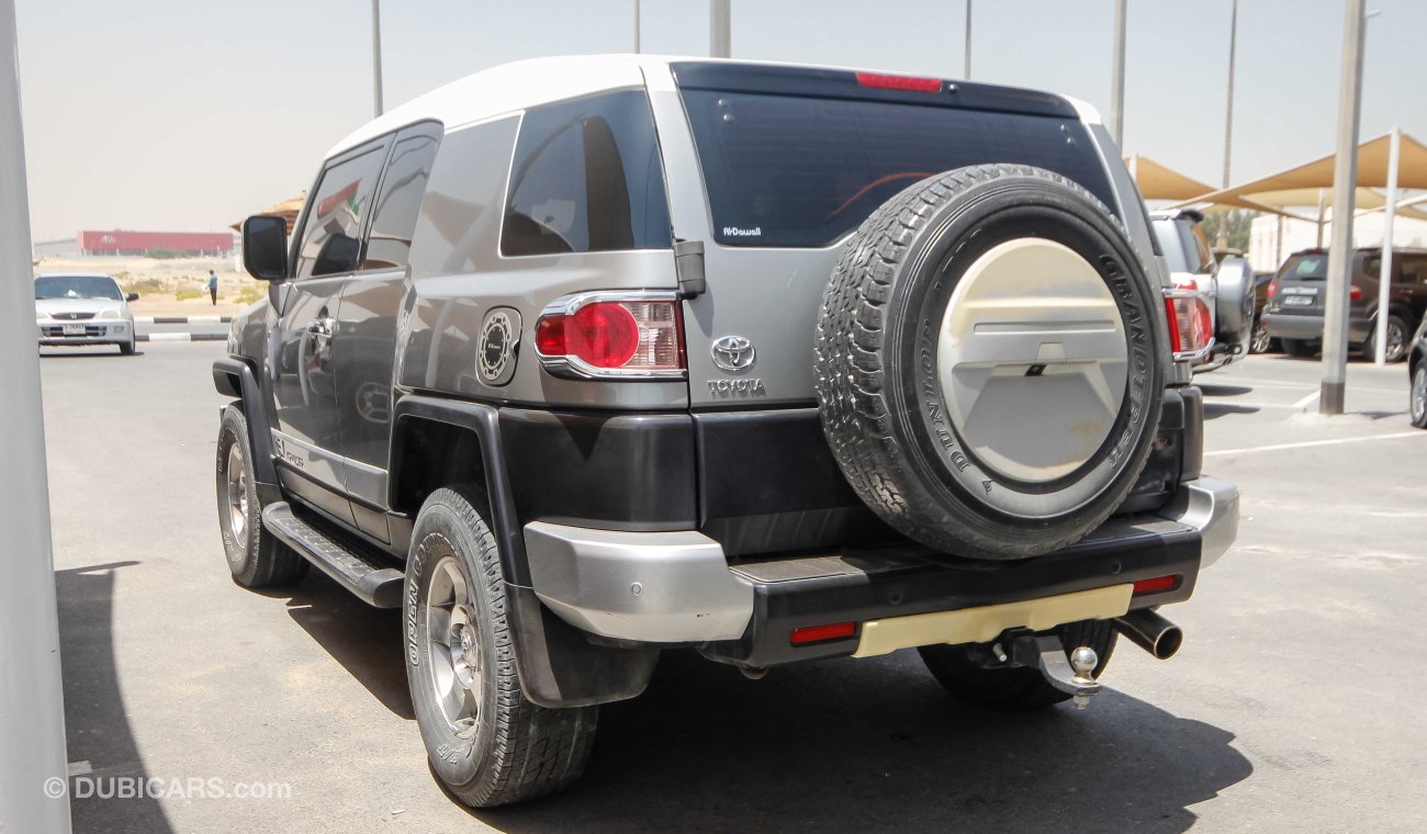 Toyota FJ Cruiser