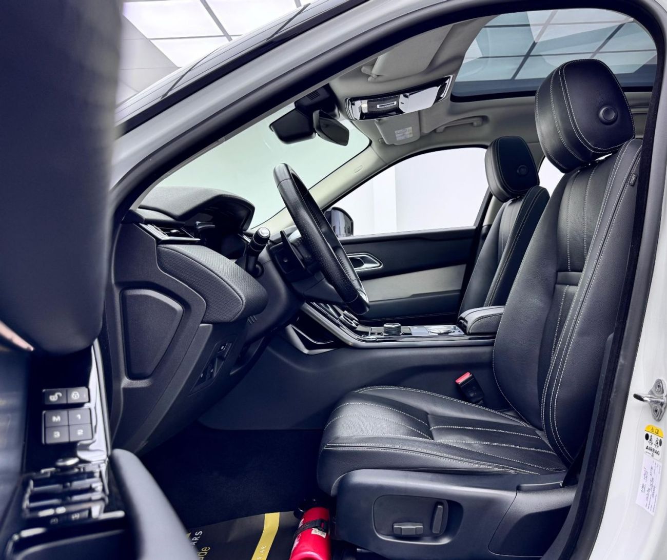 Land Rover Range Rover Velar P250 S 2.0L Petrol 2019 Range Rover Velar P250 S, Warranty, Full Range Rover Service History, Excell